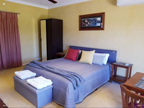 Murrayview Guest House - Lightning Ridge Tourism 4