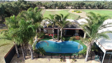 Murrayview Guest House - Lightning Ridge Tourism 1
