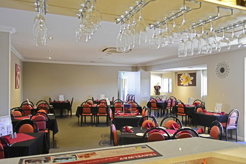 Travelway Motel - Lightning Ridge Tourism 19