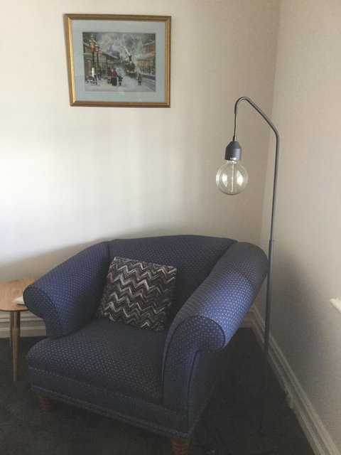 Railway Cottage In Beachport - Lightning Ridge Tourism 7