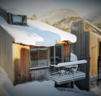 CHILL-OUT  THREDBO - Lightning Ridge Tourism