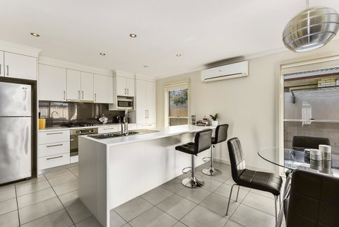 City Fringe Apartment - Lightning Ridge Tourism 9