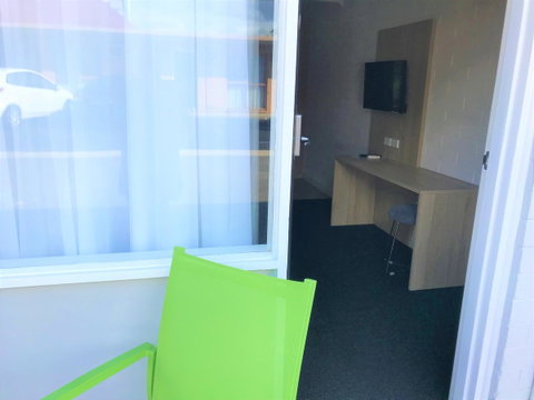 Frewville Motor Inn - Lightning Ridge Tourism 3