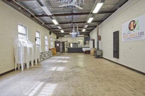 The Old Mount Gambier Gaol - Lightning Ridge Tourism 44