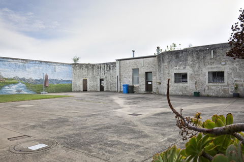 The Old Mount Gambier Gaol - Lightning Ridge Tourism 4