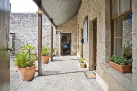 The Old Mount Gambier Gaol - Lightning Ridge Tourism 18