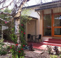 A Secret Garden - Lightning Ridge Tourism