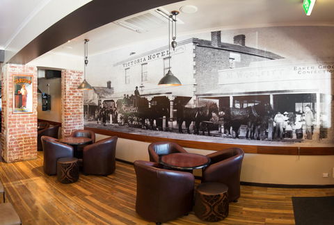Victoria Hotel Strathalbyn - Lightning Ridge Tourism 19