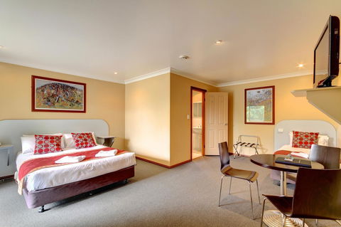 Victoria Hotel Strathalbyn - Lightning Ridge Tourism 18