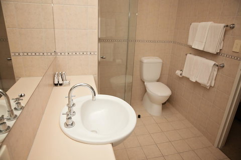 Mawson Lakes Hotel - Lightning Ridge Tourism 41