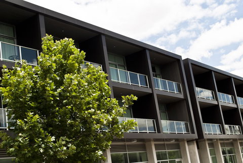 Mawson Lakes Hotel - Lightning Ridge Tourism 1