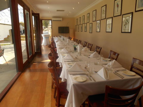 St Francis Winery - Lightning Ridge Tourism 25