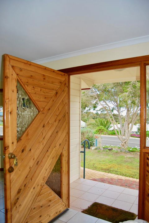 Annie\'s Balquhidder Cottage - Lightning Ridge Tourism 1