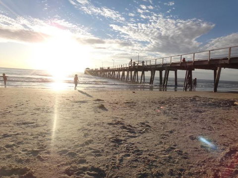 Shingo\'s Backpackers - Lightning Ridge Tourism 12