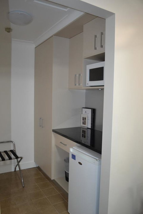 Cattlemans Country Motor Inn & Serviced Apartments - Lightning Ridge Tourism 35
