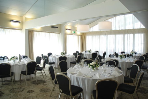 HotelMOTEL Adelaide - Lightning Ridge Tourism 12