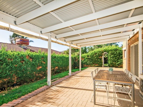 Moana Magic - C21 SouthCoast Holidays - Lightning Ridge Tourism 10