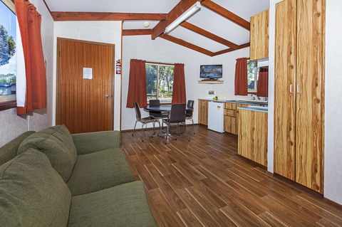 Echo Holiday Parks - Naracoorte - Lightning Ridge Tourism 36