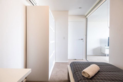 Modern 2 Bedroom+WIFI/Netflix/Parking+Great Views! - Lightning Ridge Tourism 31