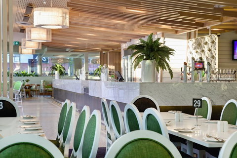 Walkers Arms Hotel - Lightning Ridge Tourism 12