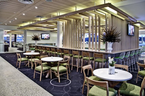 Walkers Arms Hotel - Lightning Ridge Tourism 24