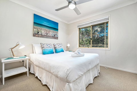 Casuarina 1 - Lightning Ridge Tourism 7