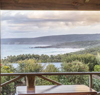 Chandlers Smiths Beach Villas - Lightning Ridge Tourism