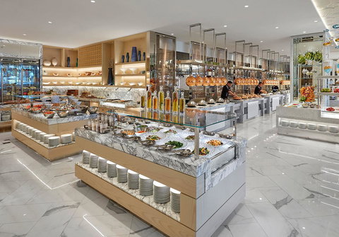 Crown Towers Perth - Lightning Ridge Tourism 5