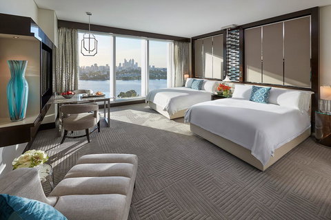 Crown Towers Perth - Lightning Ridge Tourism 18