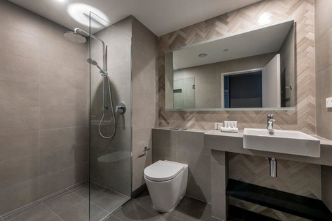 The Adnate Perth - Art Series - Lightning Ridge Tourism 22