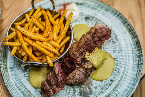 The Adnate Perth - Art Series - Lightning Ridge Tourism 9