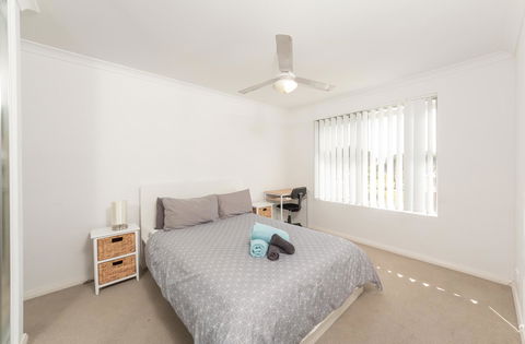 Yaran Suites - Lightning Ridge Tourism 35