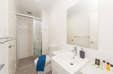 Yaran Suites - Lightning Ridge Tourism 38