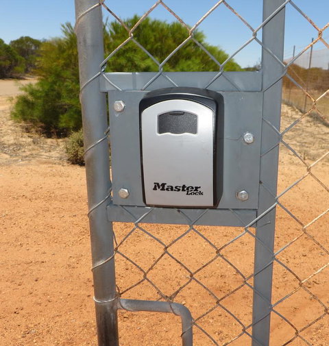 Kanga Cottage - Lightning Ridge Tourism 3