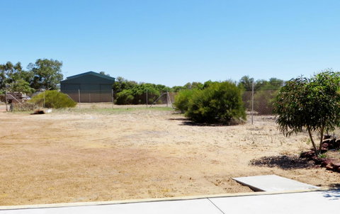 Kanga Cottage - Lightning Ridge Tourism 2