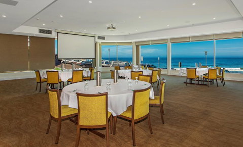 Noah\'s On The Beach - Lightning Ridge Tourism 12