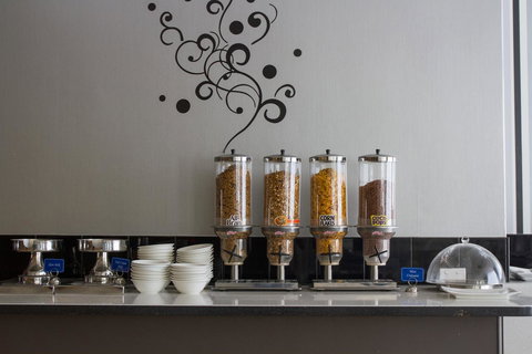 Great Southern Hotel Perth - Lightning Ridge Tourism 9