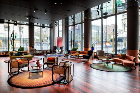 QT Perth - Lightning Ridge Tourism 0