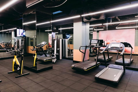 QT Perth - Lightning Ridge Tourism 6