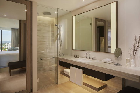 The Westin Perth - Lightning Ridge Tourism 31