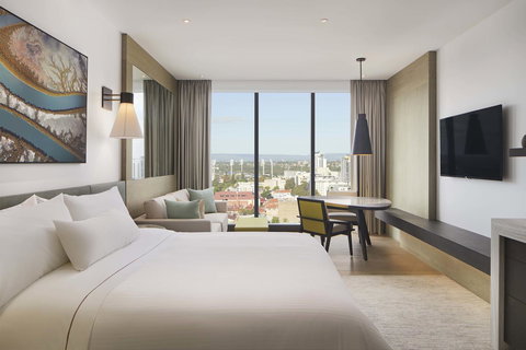 The Westin Perth - Lightning Ridge Tourism 13