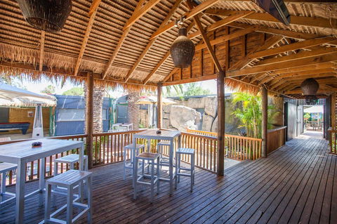Leisure Inn Hotel Rockingham - Lightning Ridge Tourism 21
