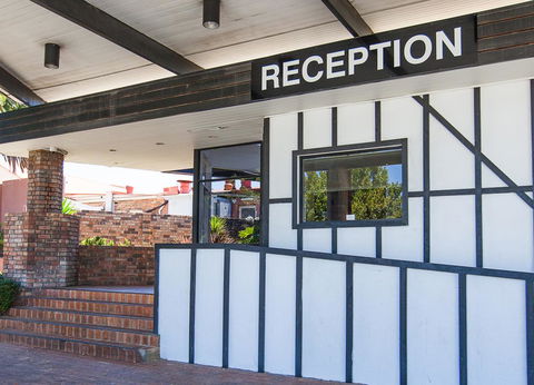 Leisure Inn Hotel Rockingham - Lightning Ridge Tourism 39