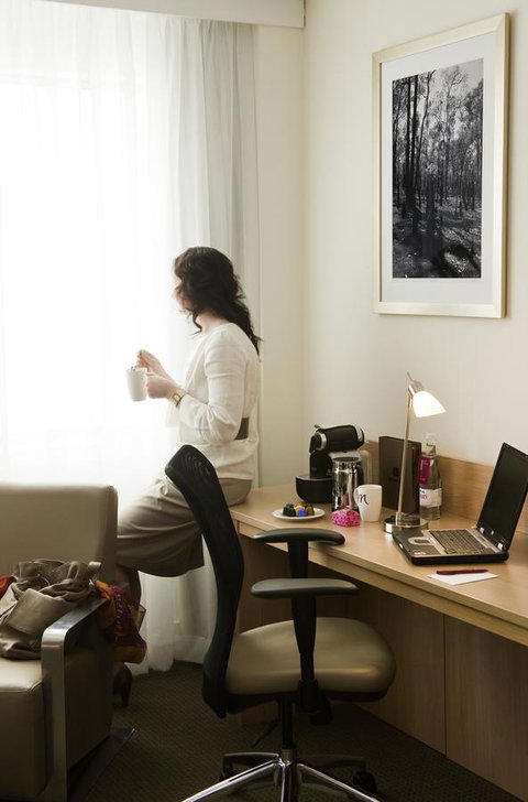 Mercure Perth - Lightning Ridge Tourism 35