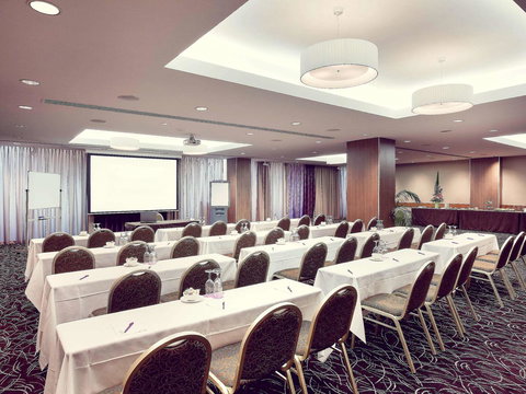 Mercure Perth - Lightning Ridge Tourism 28