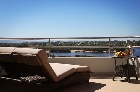 Residence On Langley Park - Lightning Ridge Tourism 19