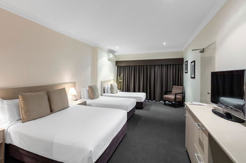 Hunter Gateway Motel - Lightning Ridge Tourism 26