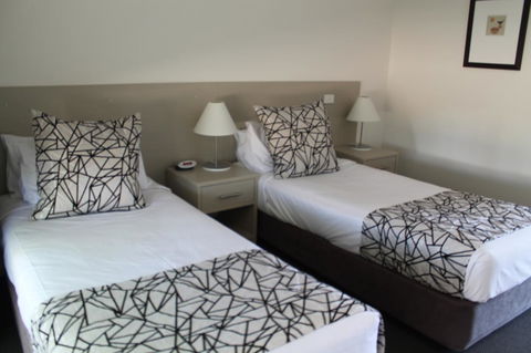 Hunter Gateway Motel - Lightning Ridge Tourism 12
