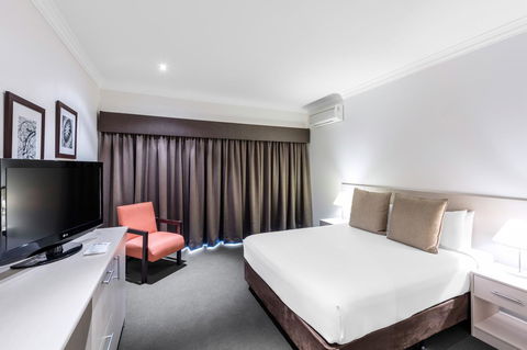 Hunter Gateway Motel - Lightning Ridge Tourism 21