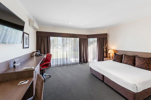 Hunter Gateway Motel - Lightning Ridge Tourism 24